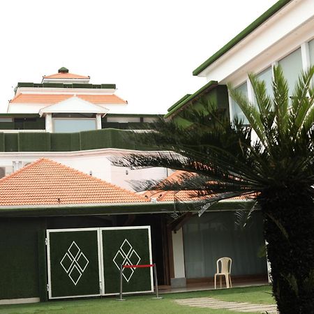 B8 Hotel Chennai Luaran gambar