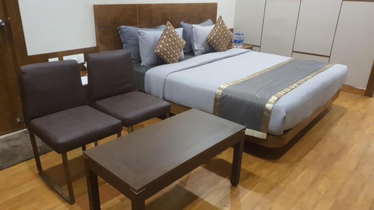 B8 Hotel Chennai Luaran gambar