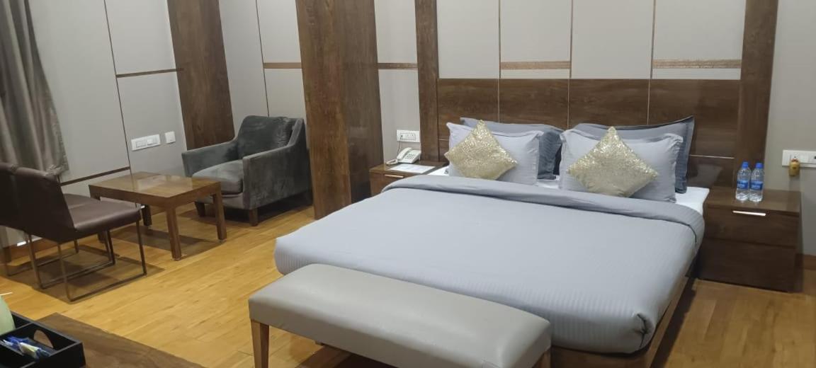 B8 Hotel Chennai Luaran gambar